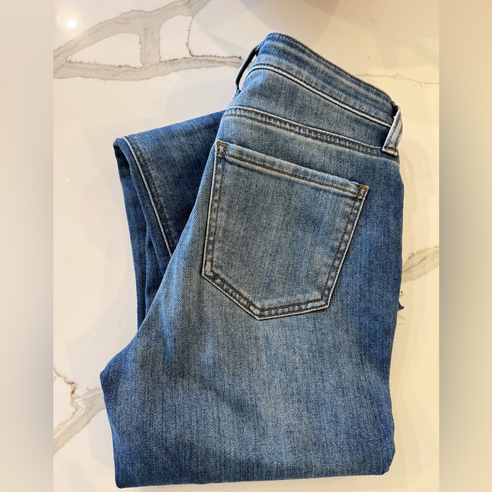 Kut from the Kloth Jeans in Medium Blue Wash